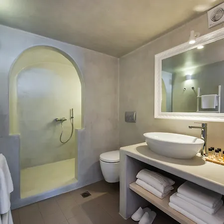 Hotel Irini Fira (adults Only) 3*